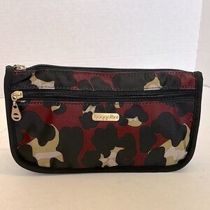 Baggallini large Fiji wedge case with Gold Zipper